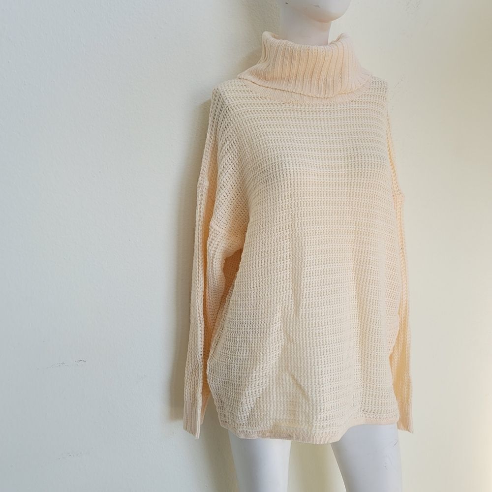 Questions pullover Sweater  